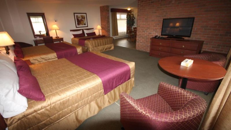 Motel Adam, room with private jacuzzi, photo 3
