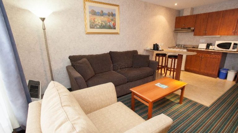 Best Western Plus Ottawa Kanata Hotel and Conference Centre