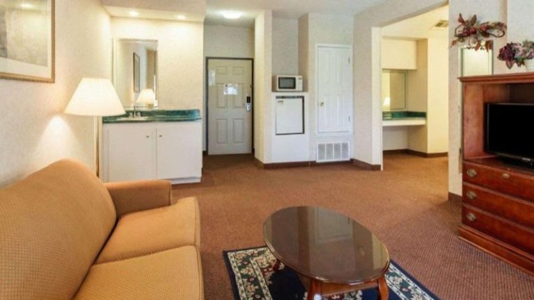 Quality Inn