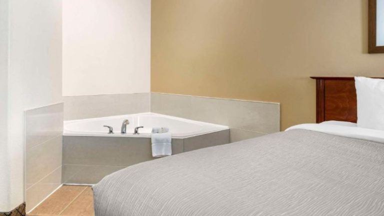 Quality Inn Airport Dieppe