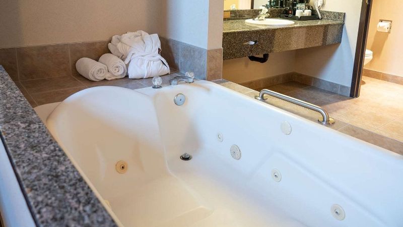 Rundlestone Lodge