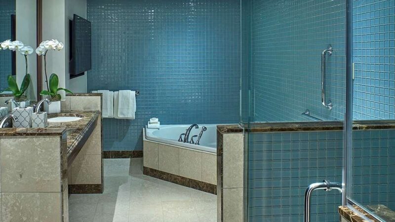 Sofitel Philadelphia at Rittenhouse Square - jacuzzi hotel room