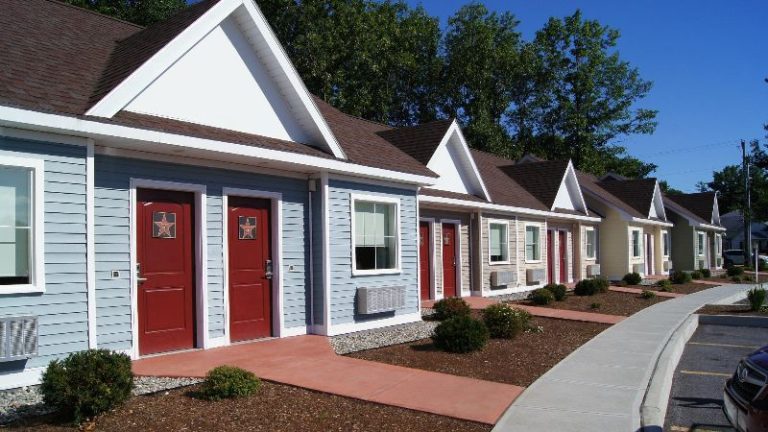 Starlight Inn