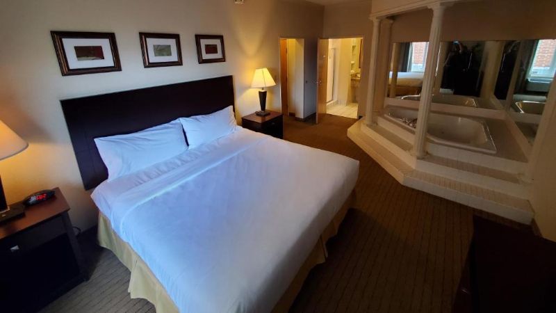 The Arc Hotel
