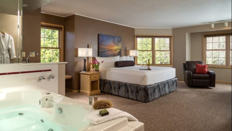 The Ashbrooke Hotel
