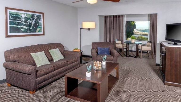 The Pierpont Inn