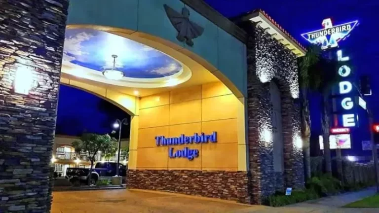Thunderbird Lodge