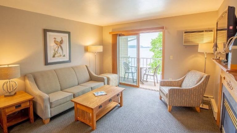 Westwood Shores Waterfront Resort
