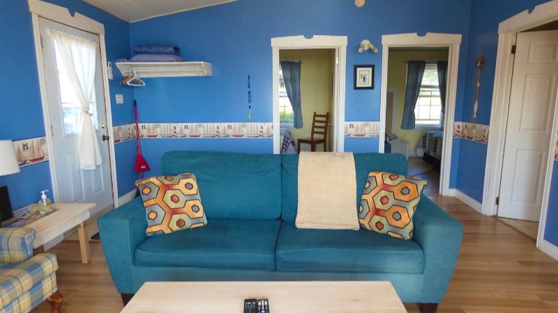 Whispering Waves Cottages, room with private jacuzzi, photo 5