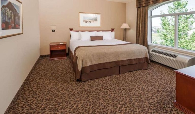 Wingate by Wyndham – Edmonton West