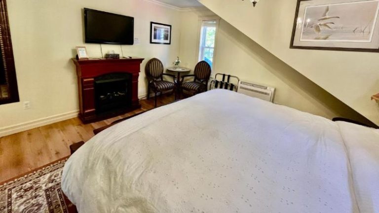 Belle View Manor Inn