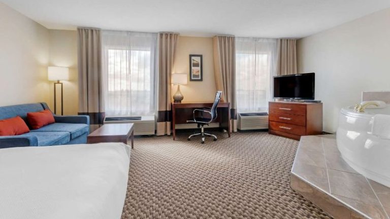 Comfort Inn
