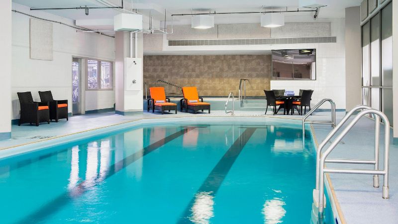 Delta Hotels by Marriott St. John’s Conference Centre, room with private jacuzzi, photo 6