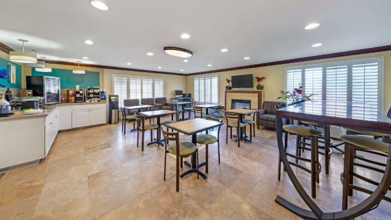 Best Western – Harbour Inn & Suites