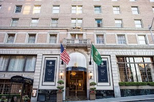 Mayflower Park Hotel place picture