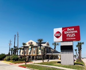 Best Western Plus Seawall Inn & Suites By The Beach