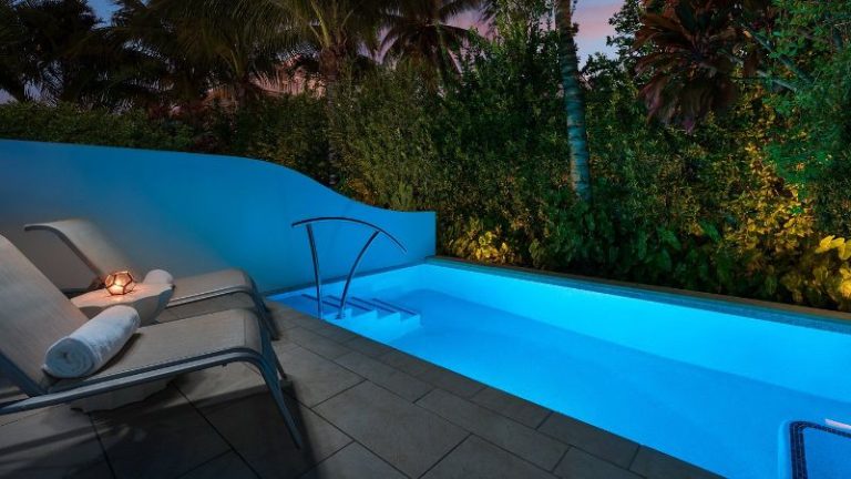 H2o Suites Hotel