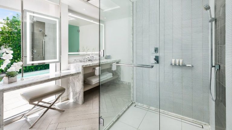H2o Suites Hotel