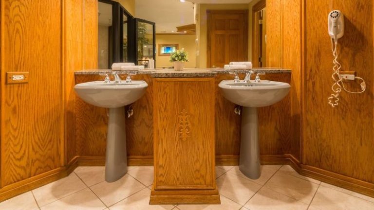 Sybaris Mequon