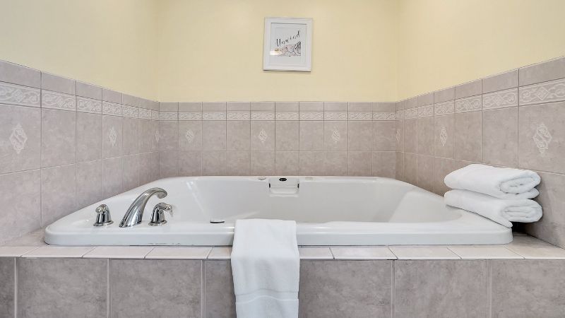 Abellona Inn & Suites On The Shore