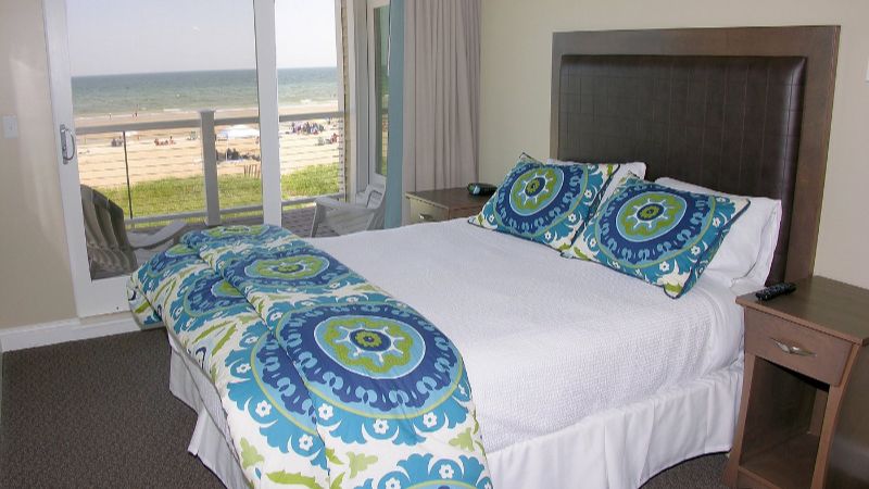 Alouette Beach Resort, room with private jacuzzi, photo 3