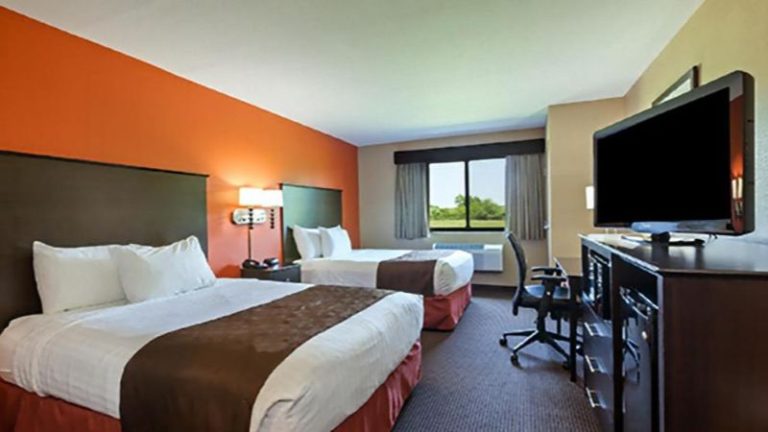 AmericInn by Wyndham Algona