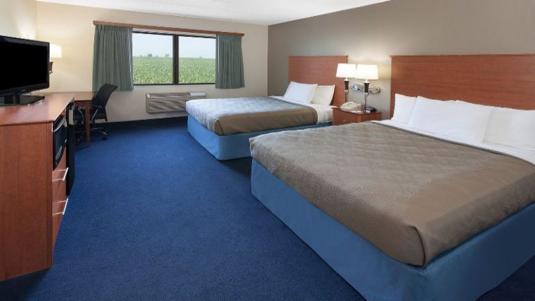 AmericInn by Wyndham Webster City