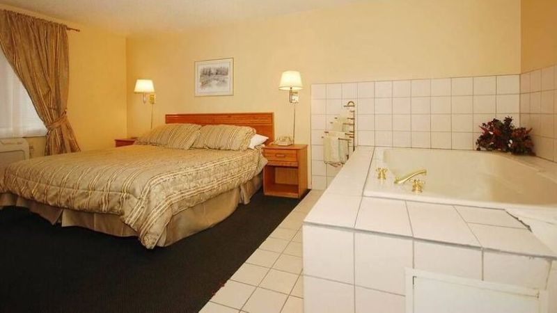Americas Best Value Inn Webster City