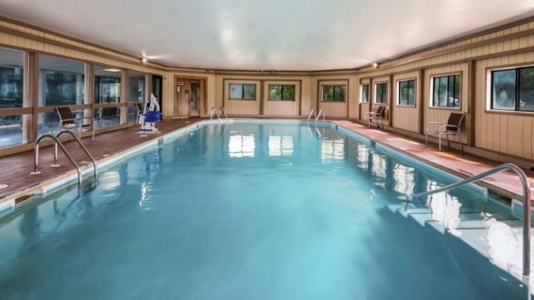Best Western Indian Oak