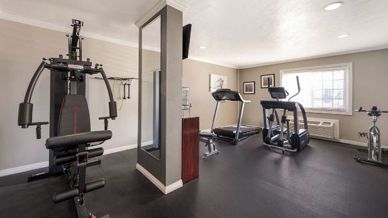 Best Western Mountain View Inn, room with private jacuzzi, photo 6