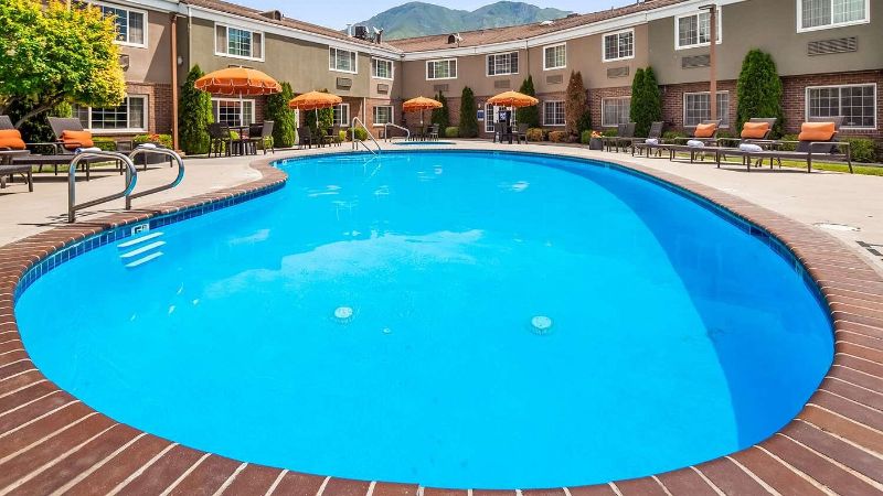 Best Western Mountain View Inn, room with private jacuzzi, photo 7