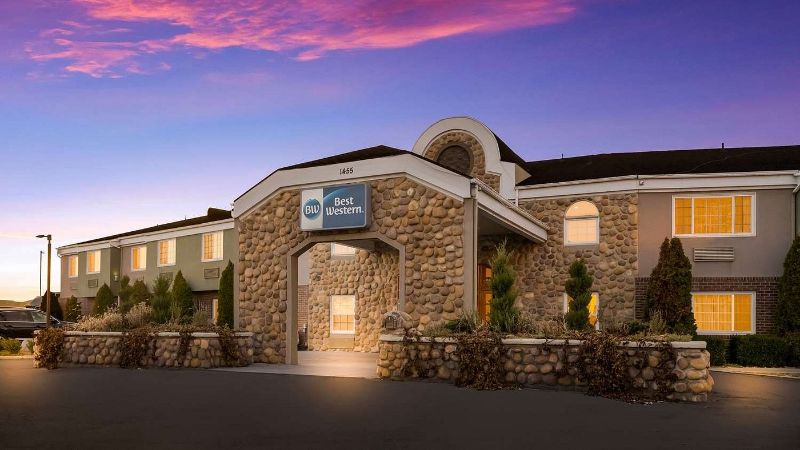 Best Western Mountain View Inn, room with private jacuzzi, photo 8