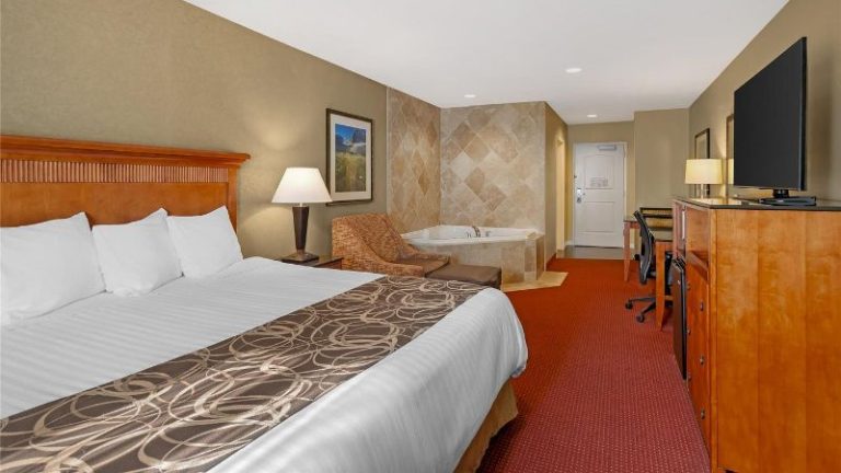 Best Western Plus Canyon Pines