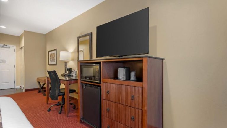 Best Western Plus Canyon Pines
