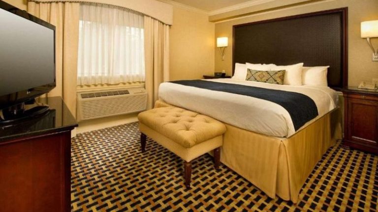 Best Western Plus Puyallup Hotel