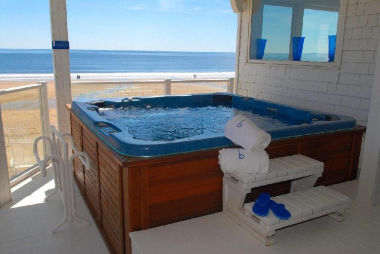 Blue – Inn on the Beach
