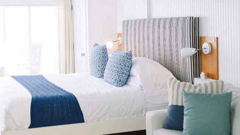 Blue – Inn on the Beach