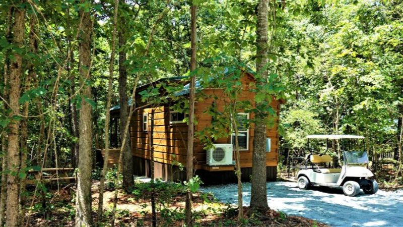 Broad River Campground, room with private jacuzzi, photo 6