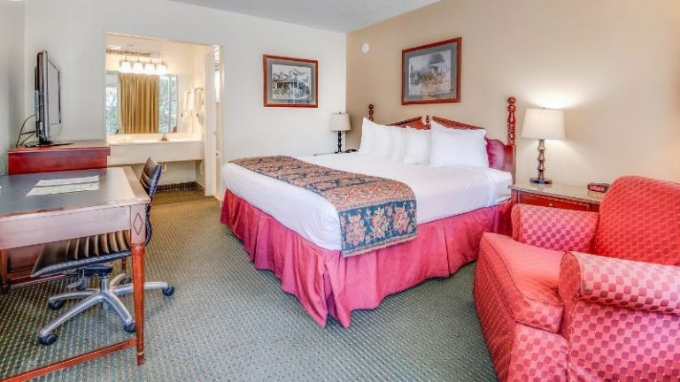 Carmel Inn and Suites Thibodaux