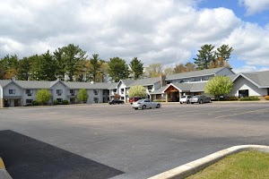 Cobblestone Hotel & Suites - Wisconsin Rapids