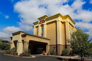 Hampton Inn & Suites Greenfield