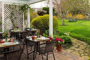 Candleberry Inn Cape Cod Bed and Breakfast