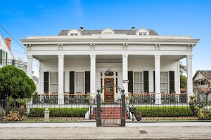 Ashton's Bed and Breakfast place picture