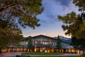 Garden of the Gods Resort & Club