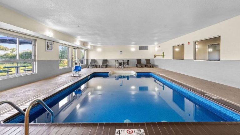 Comfort Inn Hobart – Merrillville