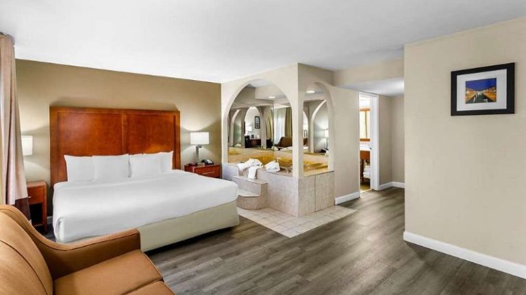 Comfort Inn Red Horse Frederick