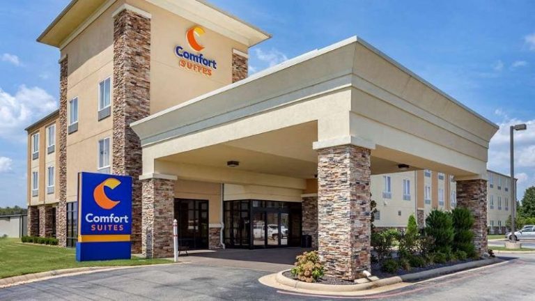 Comfort Suites Jonesboro University Area