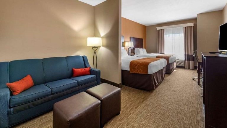 Comfort Suites Perrysburg