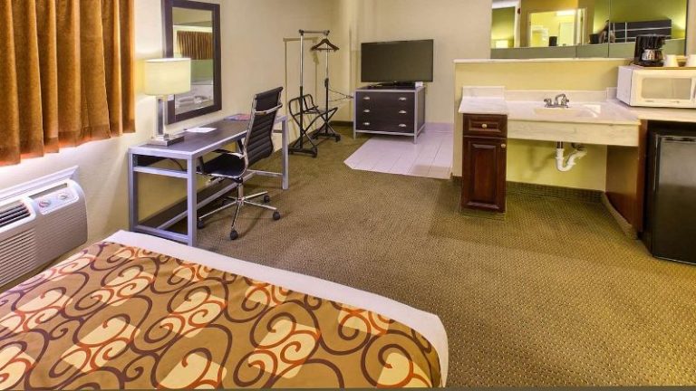 Country Hearth Inn Knightdale Raleigh