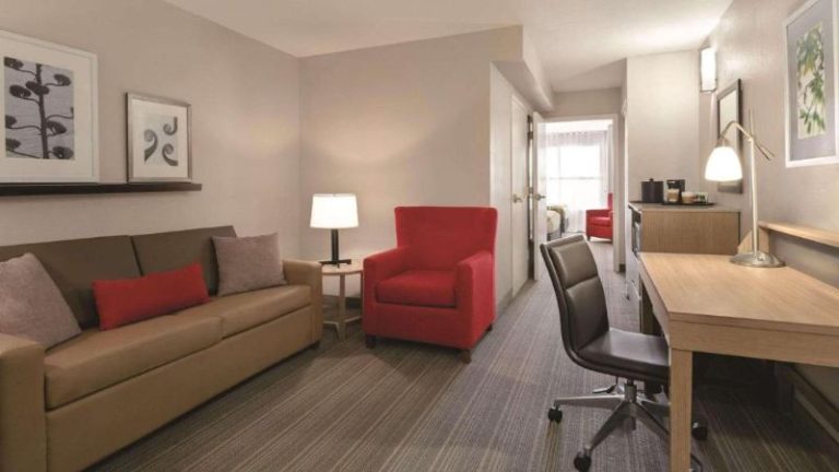 Country Inn & Suites by Radisson, Petersburg, VA